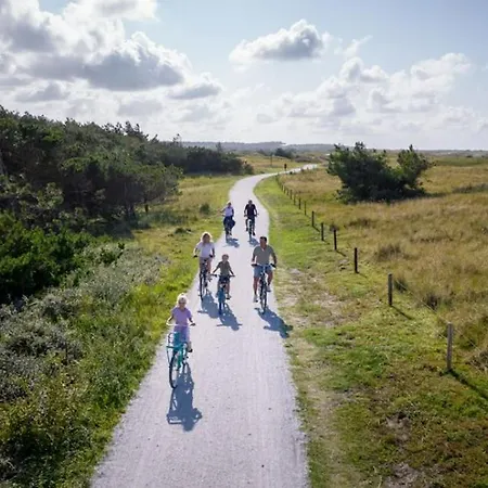 別荘 Vakantiebungalow In Riviera Maison Stijl Nabij Zee En Strand, Bos En Duin Warmenhuizen