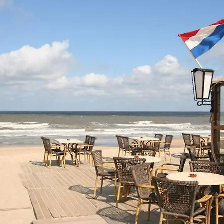 Vakantiebungalow In Riviera Maison Stijl Nabij Zee En Strand, Bos En Duin Warmenhuizen