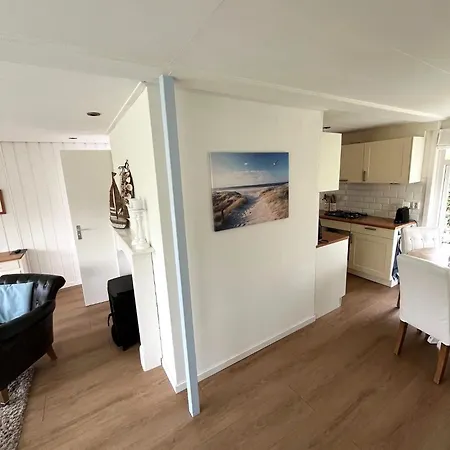 Vakantiebungalow In Riviera Maison Stijl Nabij Zee En Strand, Bos En Duin Warmenhuizen