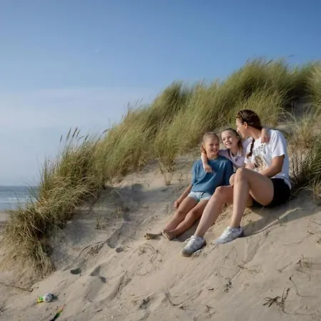 Vakantiebungalow In Riviera Maison Stijl Nabij Zee En Strand, Bos En Duin