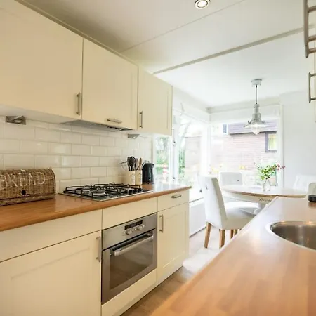 Ferienhaus Vakantiebungalow In Riviera Maison Stijl Nabij Zee En Strand, Bos En Duin *